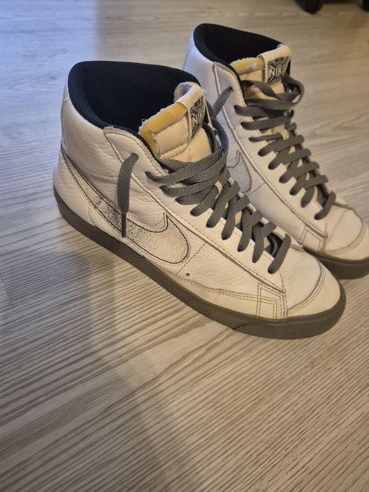 Nike Blazer Mid '77