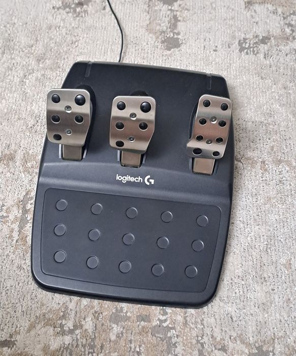 Игровой руль Logitech g29 + кпп