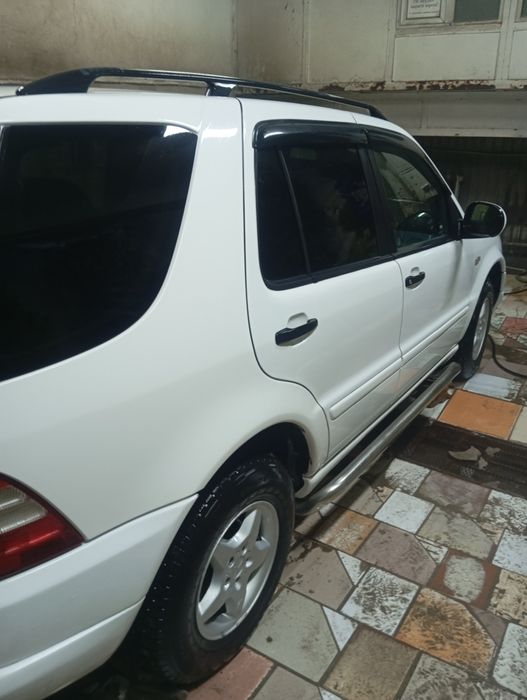 Продам Мерседес мл163