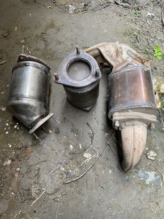 Катализатор сотилади