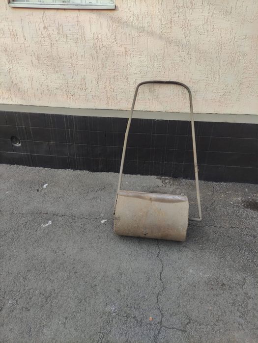 Каток ручной для асфальта