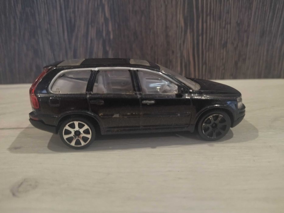 Метална количка Volvo ХС 90 !!