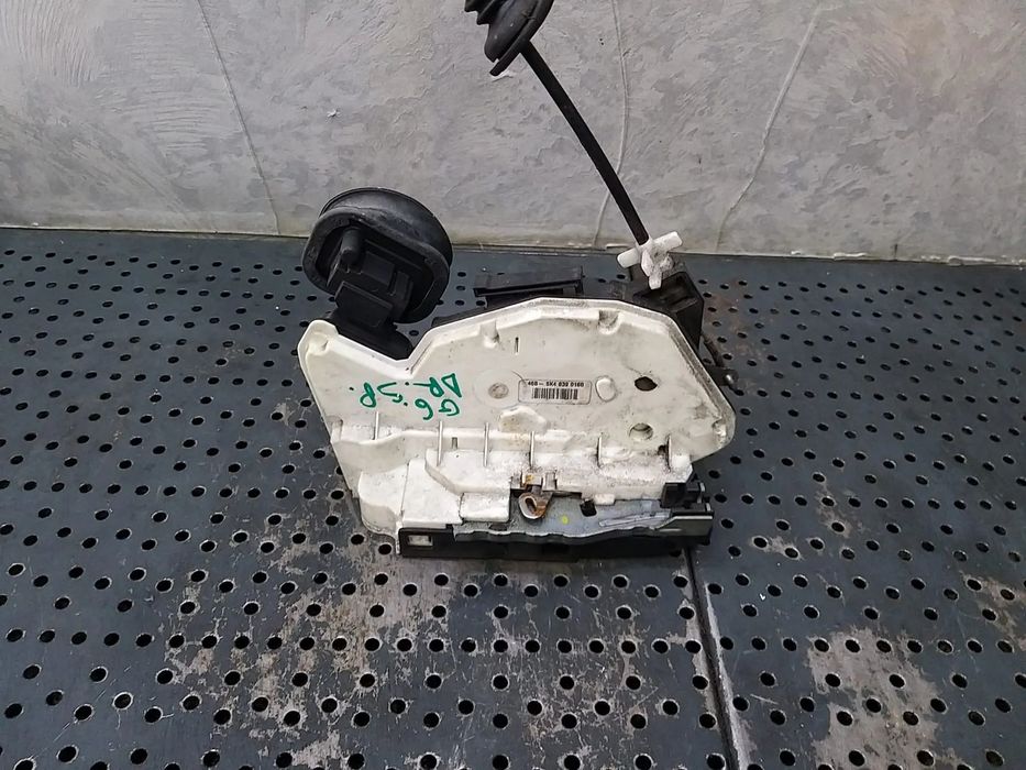 Broasca usa dreapta spate vw golf 6 5k 5k4839016b