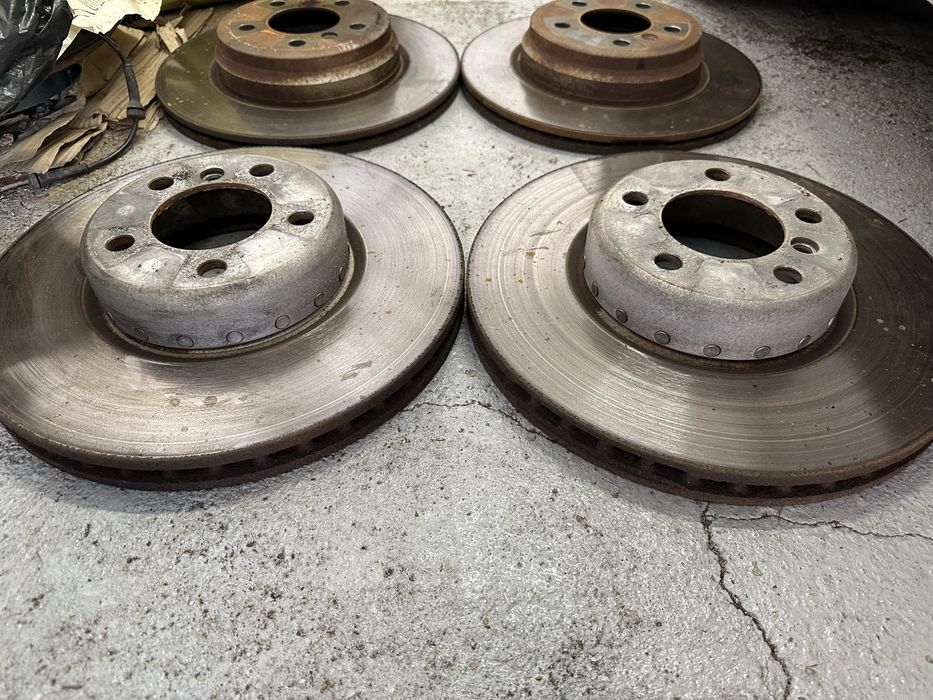 Спирачки БМВ Ф30