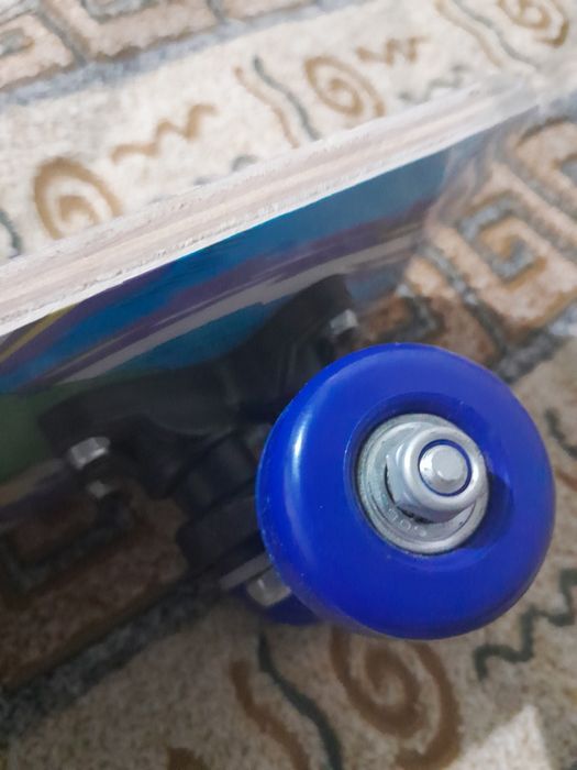 Продам детский скейтборд новый