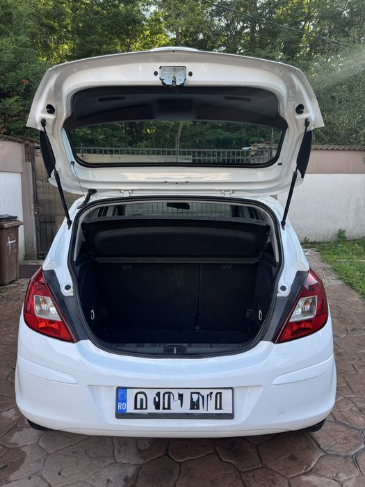 Opel Corsa D 1.2 Benzina  2014