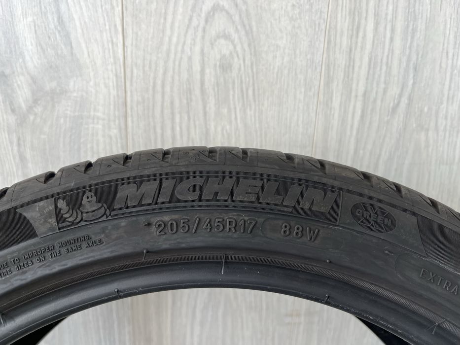 Летни гуми 205/45/17 Michelin