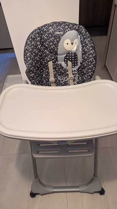 Scaun de masa Chicco Polly Easy, pliabil, reglabil înălțime și spătar