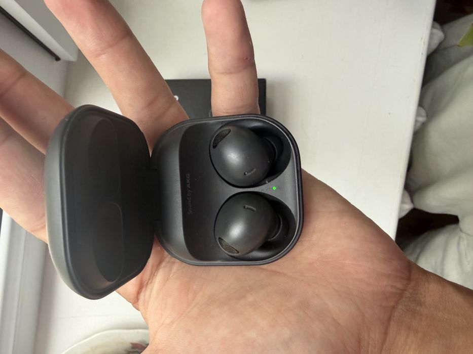 Продам Samsung Galaxy buds 2pro