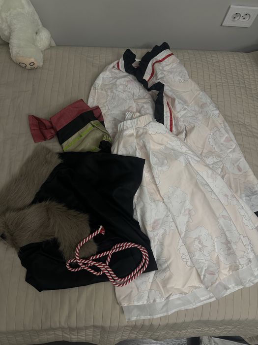 Продам косплей костюмы и парик