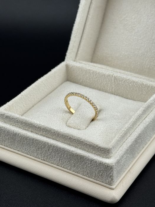 Кольцо с бриллиантами