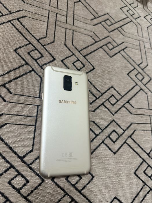 Продам samsung A6