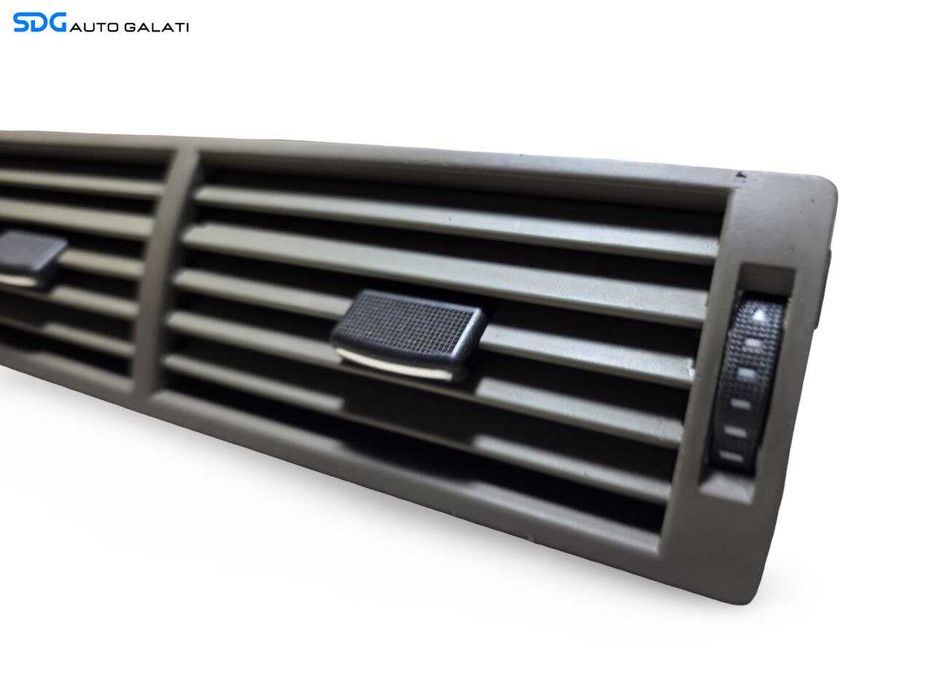 Grila Grile Gura Ventilatie Aerisire Aer Audi A4 B7 2004 - 2008 Cod 8E0820951H [LS1194]