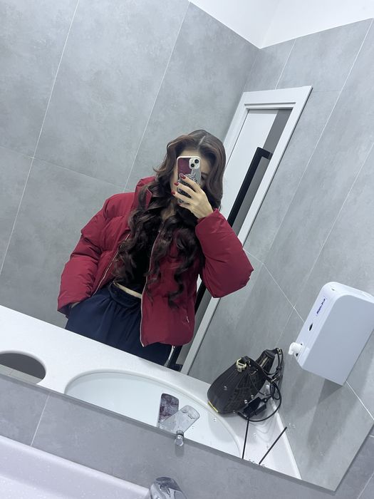 Белая бомбер 42 размер