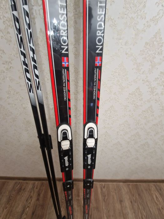 Продам беговые лыжи