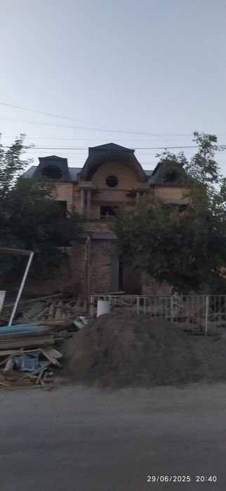 Sitasha kirisha gisht terish fudamt quysh  suvaka ishlari tom yopshshi