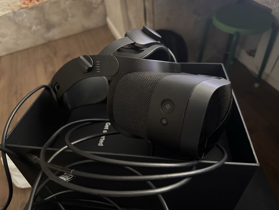 Varjo Aero VR шлем