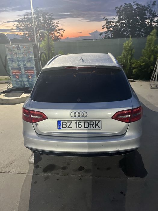 Vand audi a4 b8/ schimb