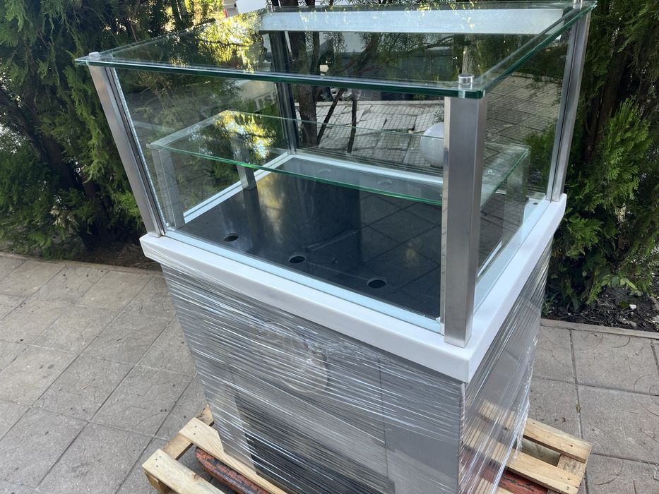 Хладилна витрина хладилна