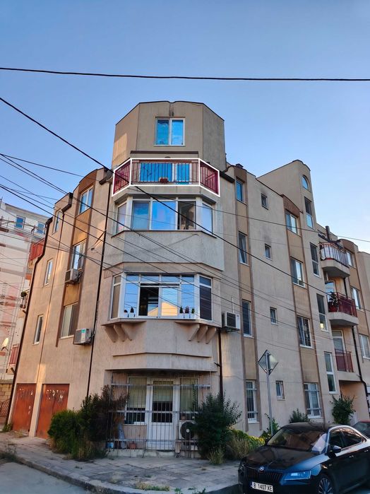Двустаен апартамент