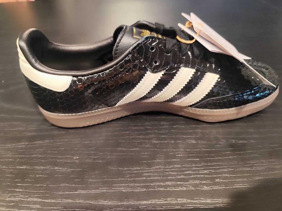 Дамски маратонки  ADIDAS GAZELLE LO PRO  Оригинални  (+мъжки размери ) EU36 - 42