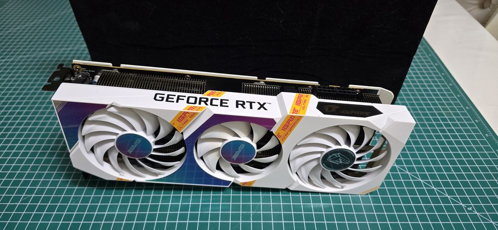 Продам видеокарту RTX 3060 12gb