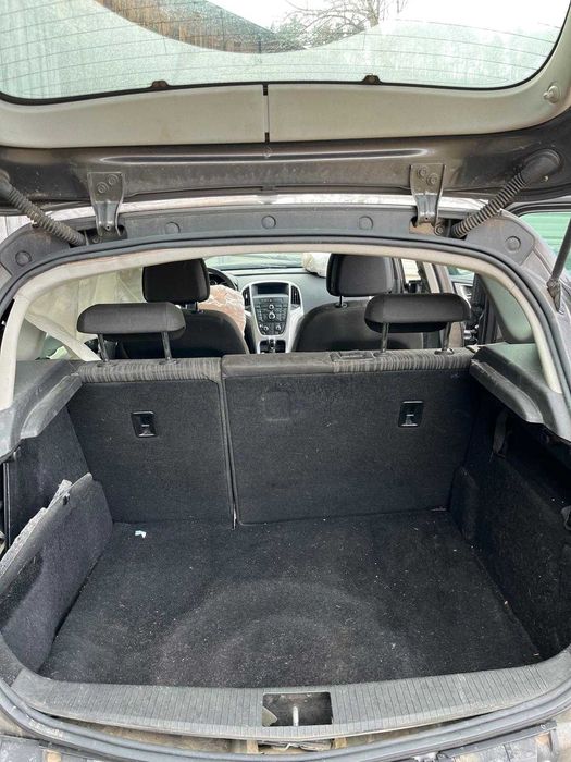 OPEL ASTRA J, 2010, 1.4 BENZINA, 74 KW