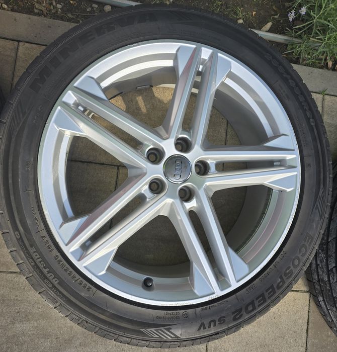 Vand jante ORIGINALE Audi Q5,cu anvelope 255 45 20 vara!