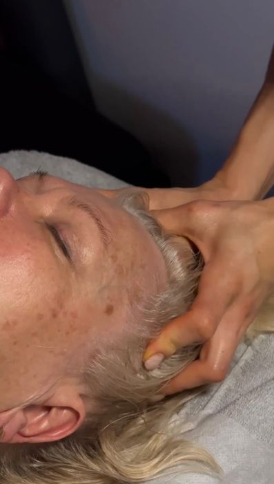 Masaj facial / corporal – Military Residence