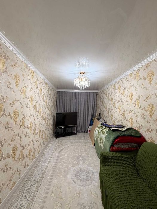 продается 2 ком квартира район Зиг заг