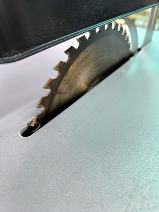 Настолен циркуляр Stayer scu75 made in Italy