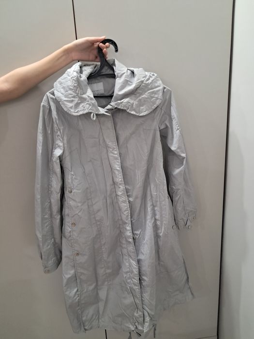 Продам плащ для девушек, для подростков- девочек в отличном состоянии