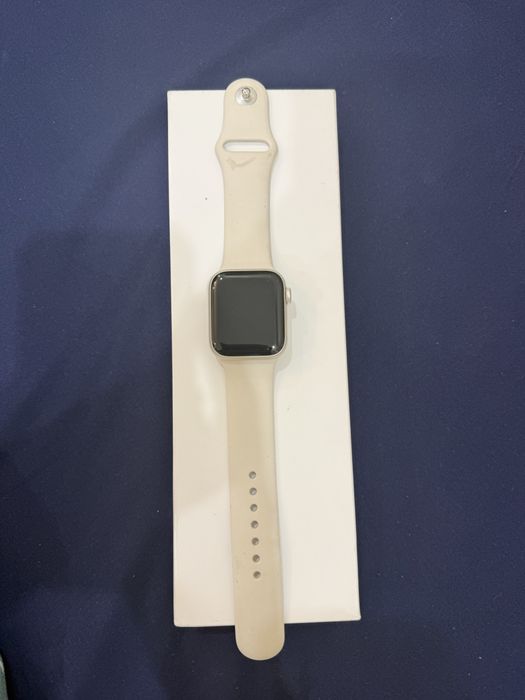 Apple watch SE новый