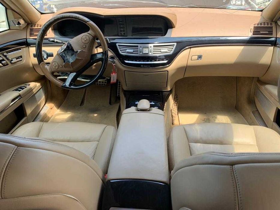 Dezmembrez mercedes s class w221 s350 euro 6-ad blue-4 matic AMG