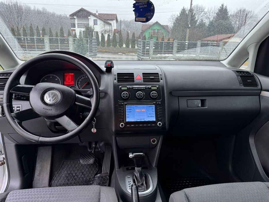VW Touran Automată