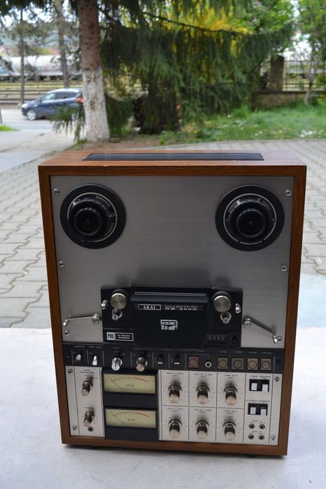 Magnetofon Akai GX 400 D Pro