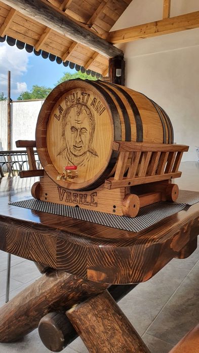 Butoaie de lemn( stejar, salcam, dud) si mobilier rustic
