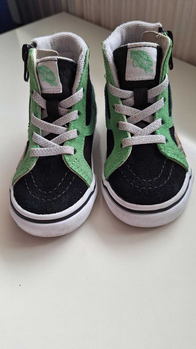 Бебешки кецове Vans 21.5 номер