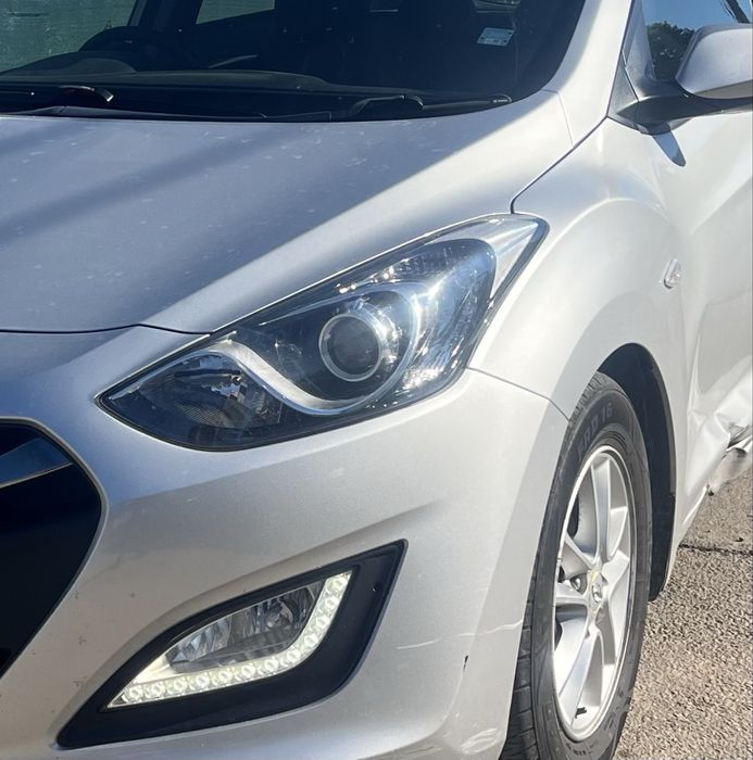 Ляв фар Хюндай I30 2013г.