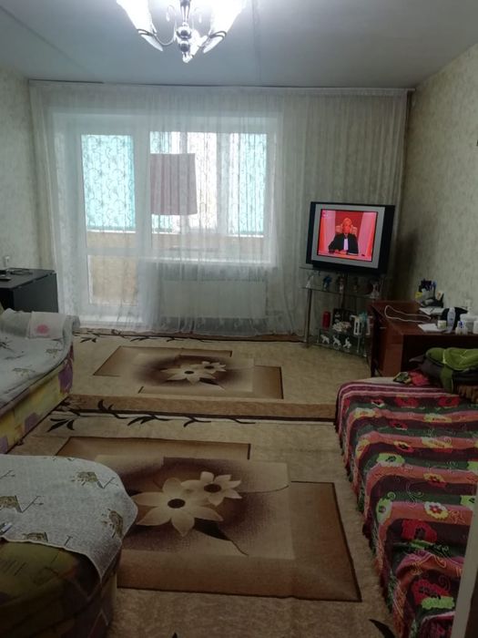 продам  3-х комнатную квартиру