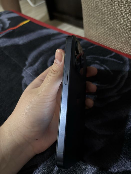 Iphone 15pro срочно продам