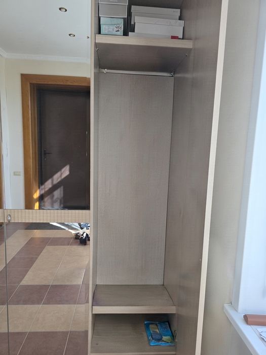 Продам шкафы недорого