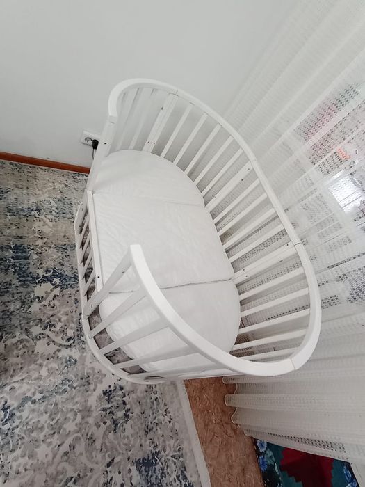 Продам детскую кроватку