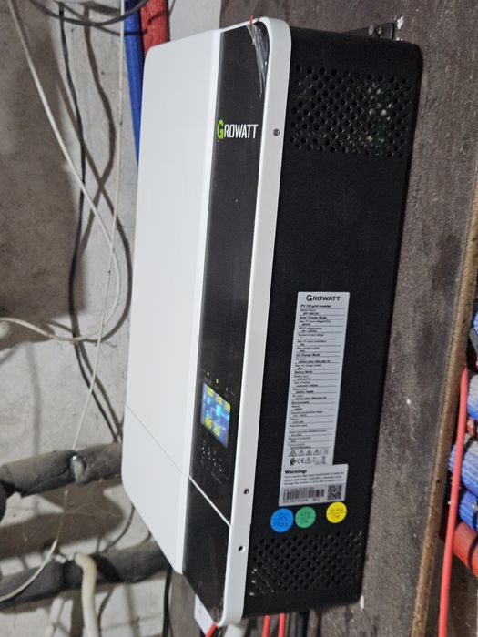 Growatt SPF 5000 ES – инвертор 5KW, 48V с WiFi-F мод