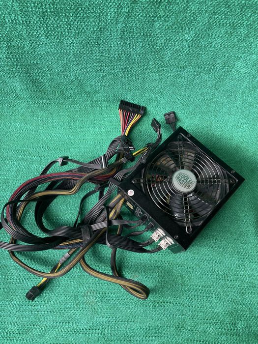 vand sursa cooler master 1000w