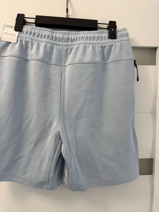 Pantaloni nike tech mărimea M și L