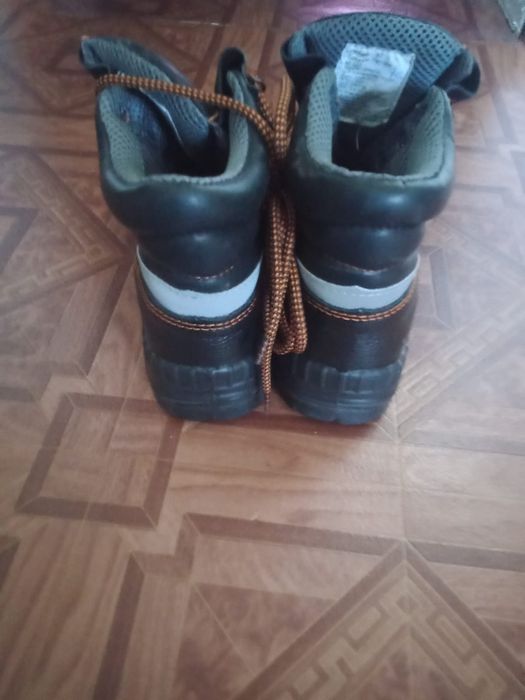 Ботинки рабочие 36-37р