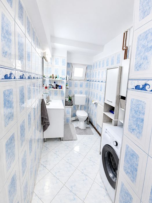 Închiriez apartament