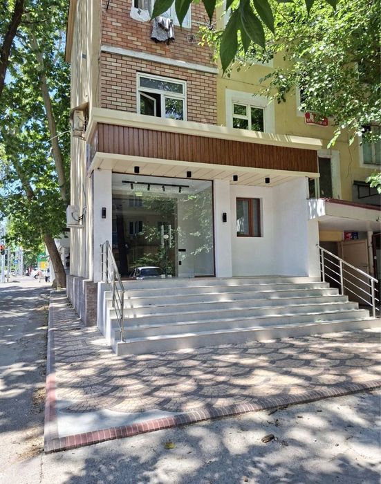 Продаётся Своя НеЖилое Чиланзар-6 квартил , Райхон кафе