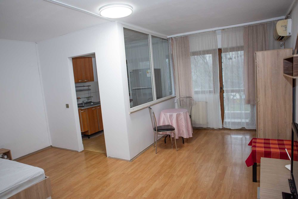 Proprietar ofer spre închiriere o garsonieră Colentina